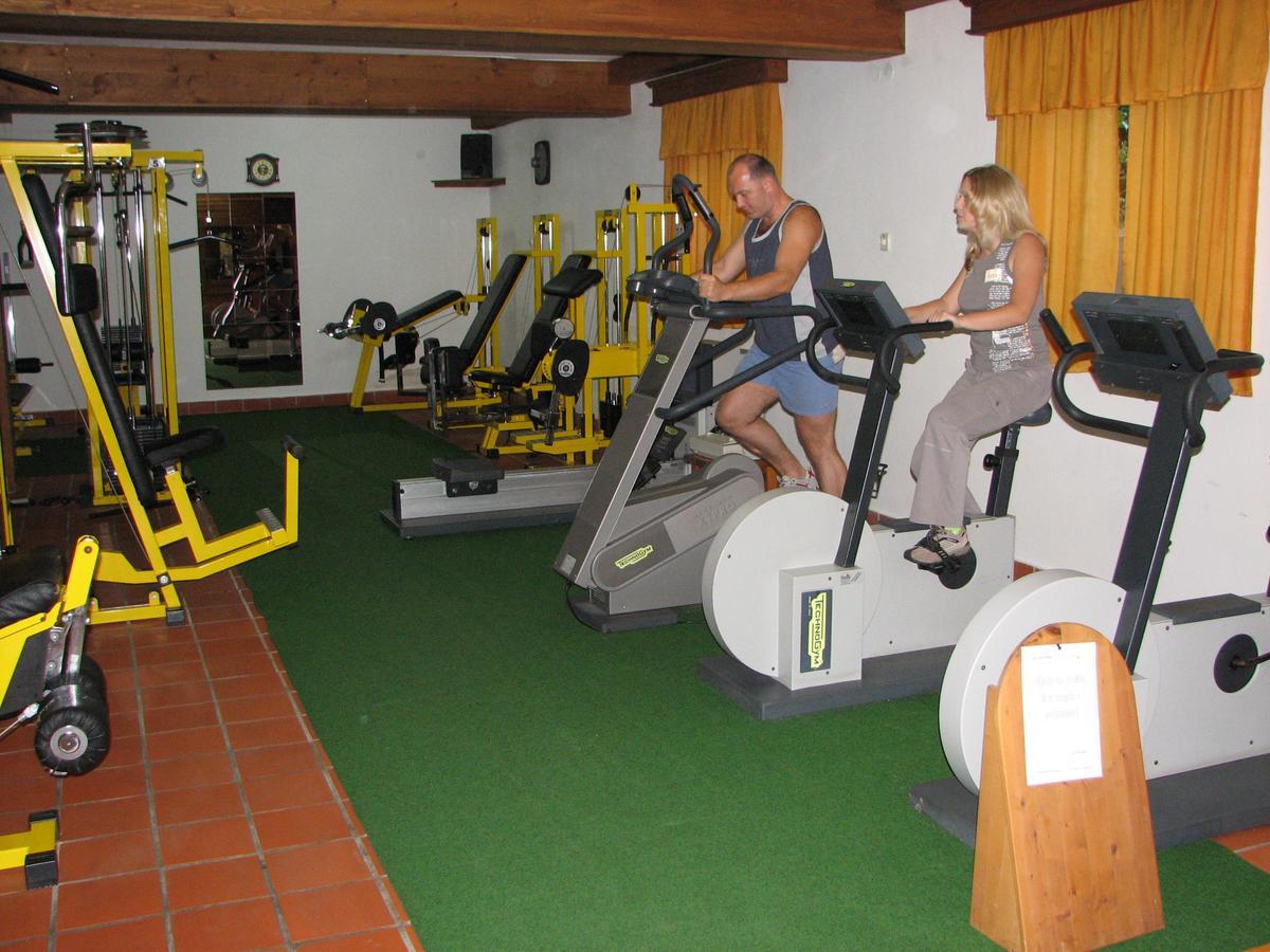 Hotel Sport Center Prodnik Ljubno Esterno foto